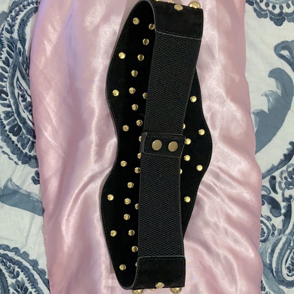 Leather/suede black belt with gold enhancements on front with 8” stretch back. - Picture 4 of 8